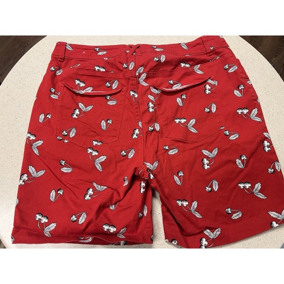 Christoper Banks Women's Size 4 Average Cherry Red Shorts Inseam 7" - Picture 2 of 5